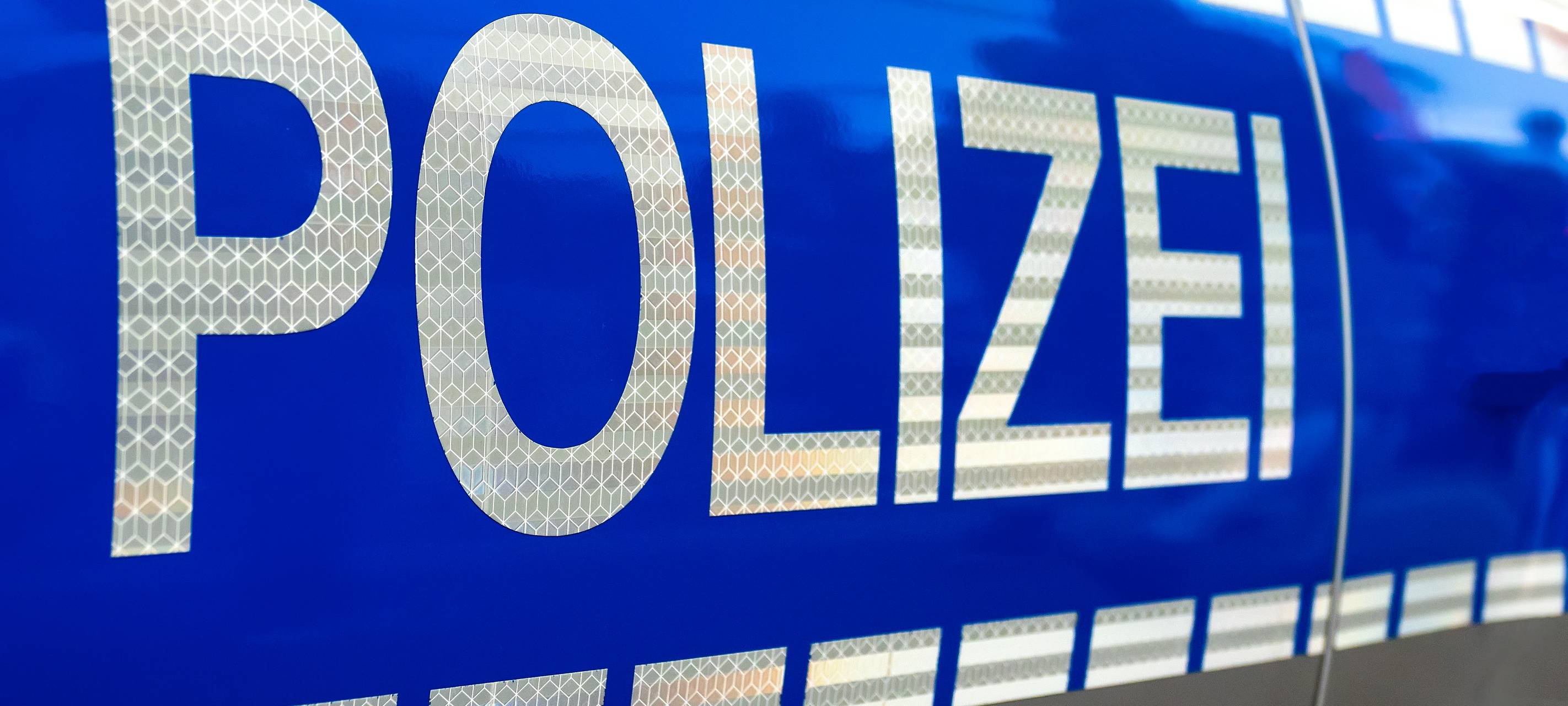 Polizei, Blaulicht, Polizeiwagen