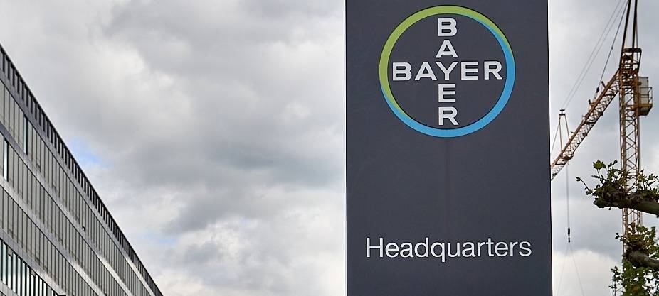 Bayer Konzernzentrale, Bayer, Symbolbild, Bayer, Schild