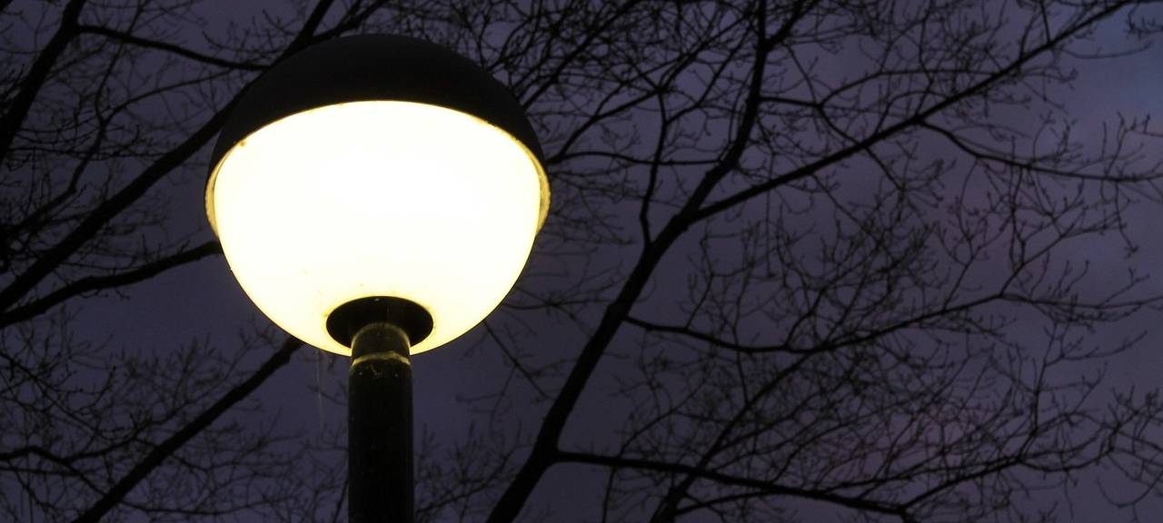 Sperrung in Leverkusen: Lichtmasten werden abgebaut