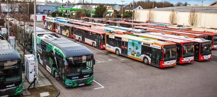 Fahrplanwechsel der Wupsi in Leverkusen