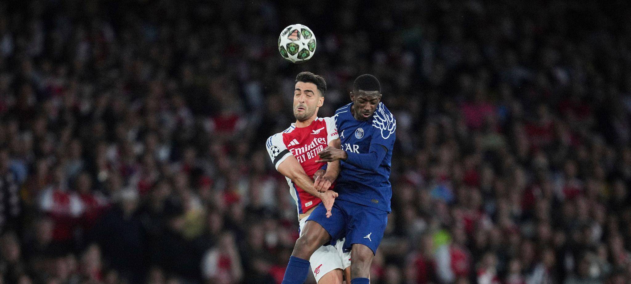 Mikel Merino und Ousmane Dembele (r)